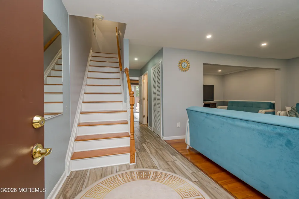 336 Bolton Road East Windsor, NJ 08520