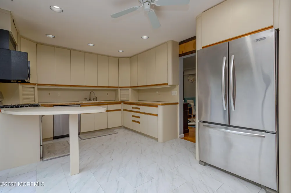 336 Bolton Road East Windsor, NJ 08520