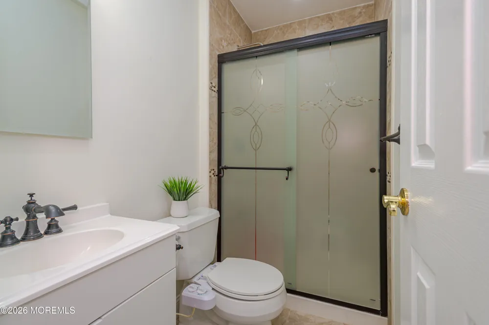 336 Bolton Road East Windsor, NJ 08520