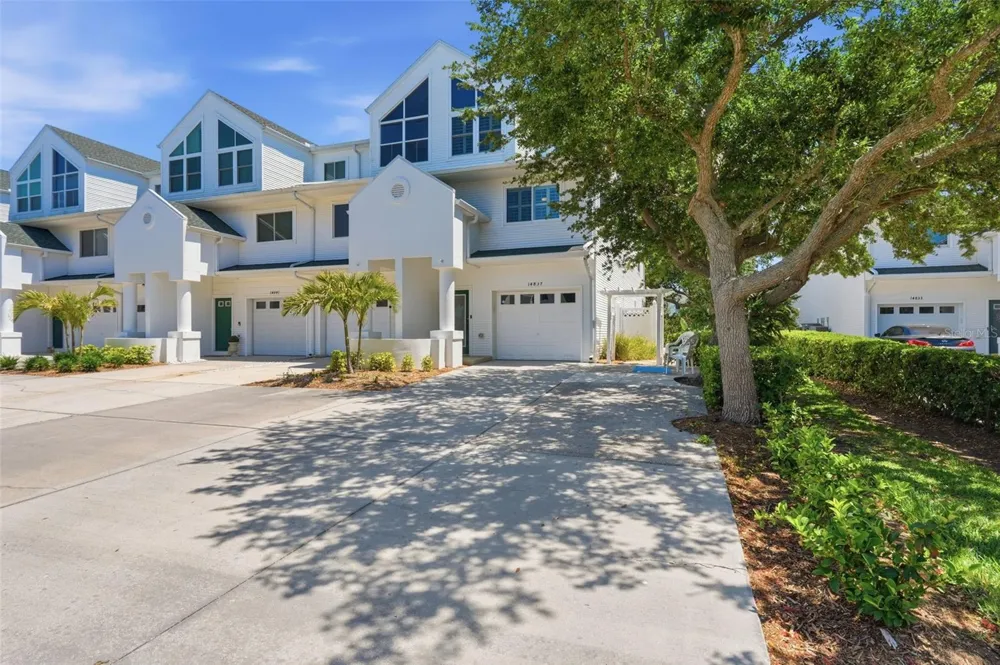 14837 SEMINOLE TRAIL Seminole, FL 33776