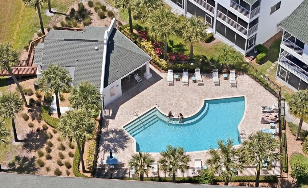 14837 SEMINOLE TRAIL Seminole, FL 33776