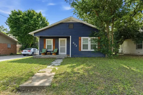632 Ollie Street