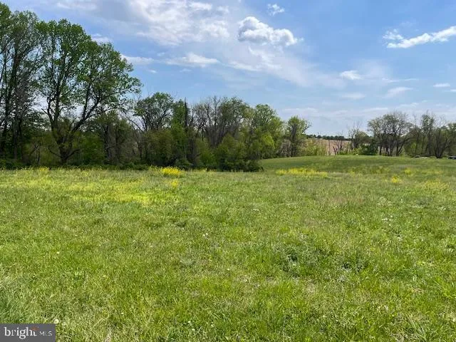 VALLEY ROAD West Grove, PA 19390
