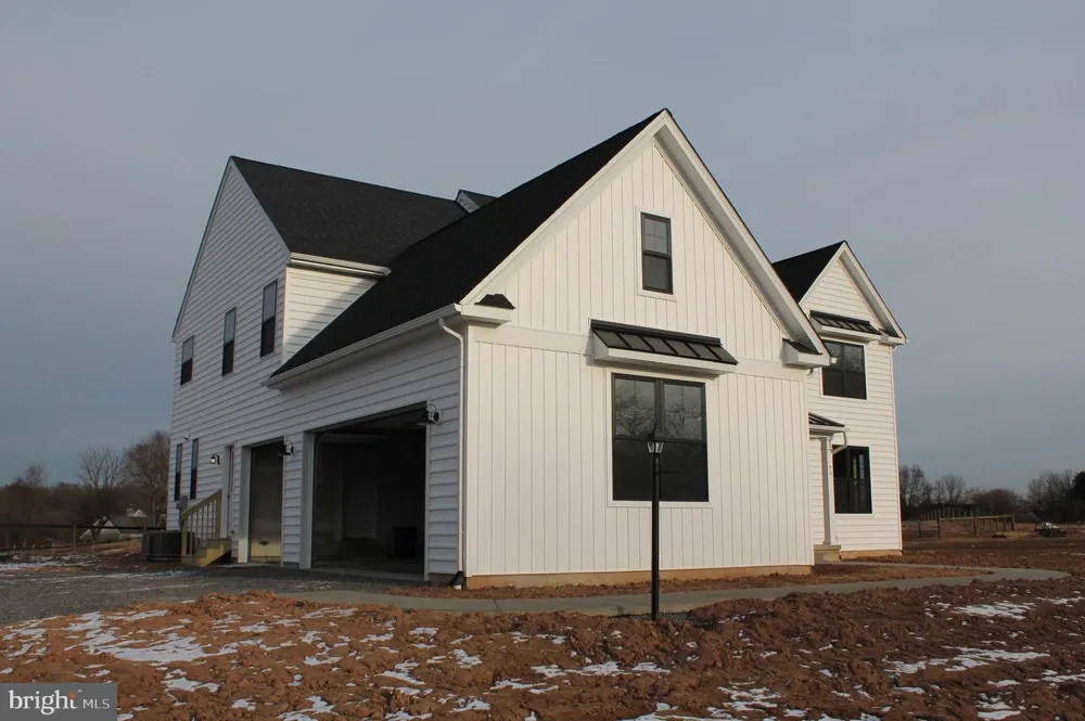 VALLEY ROAD West Grove, PA 19390