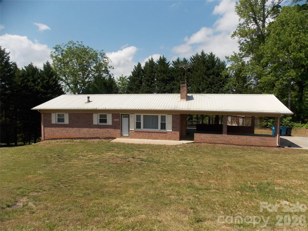 1380 May Road Granite Falls, NC 28630