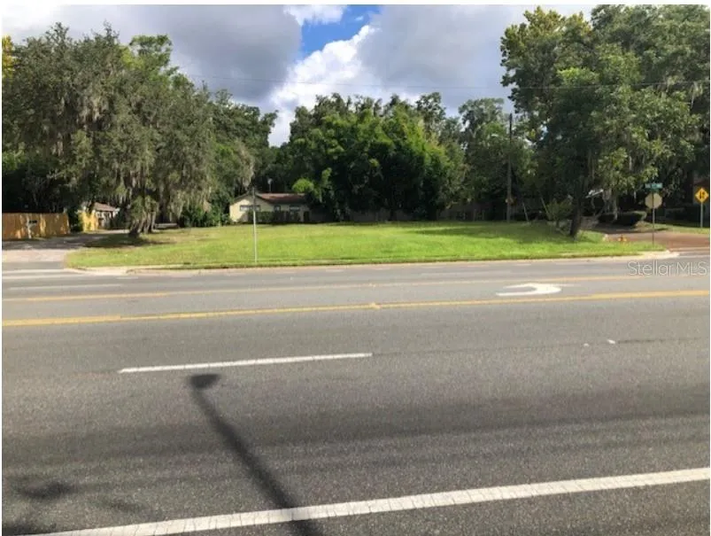 1202 NW 39TH AVENUE Gainesville, FL 32609