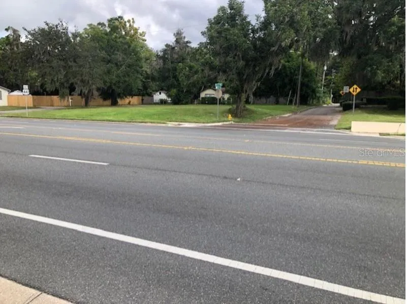 1202 NW 39TH AVENUE Gainesville, FL 32609