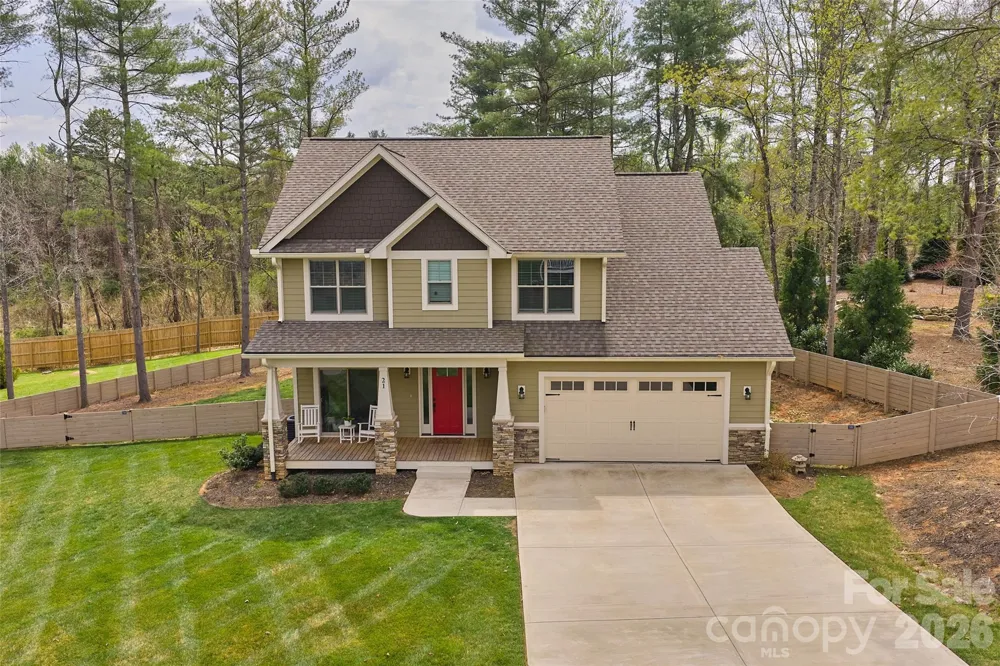 21 Wood Path Lane Arden, NC 28704