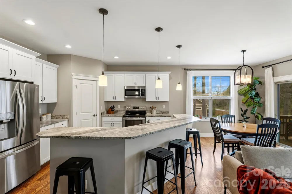 21 Wood Path Lane Arden, NC 28704