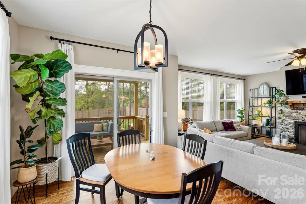 21 Wood Path Lane Arden, NC 28704