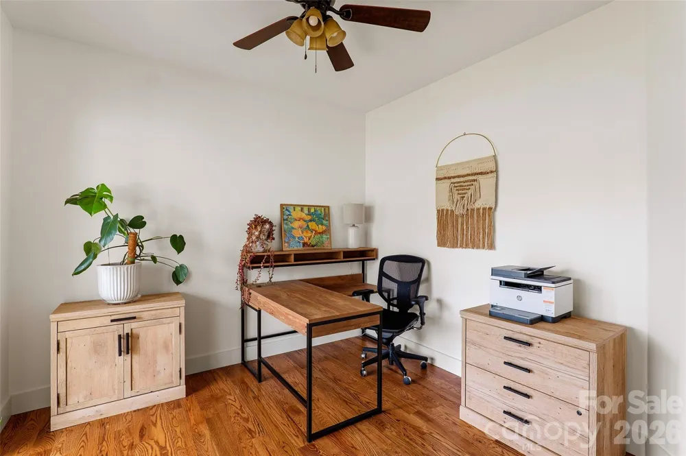 21 Wood Path Lane Arden, NC 28704