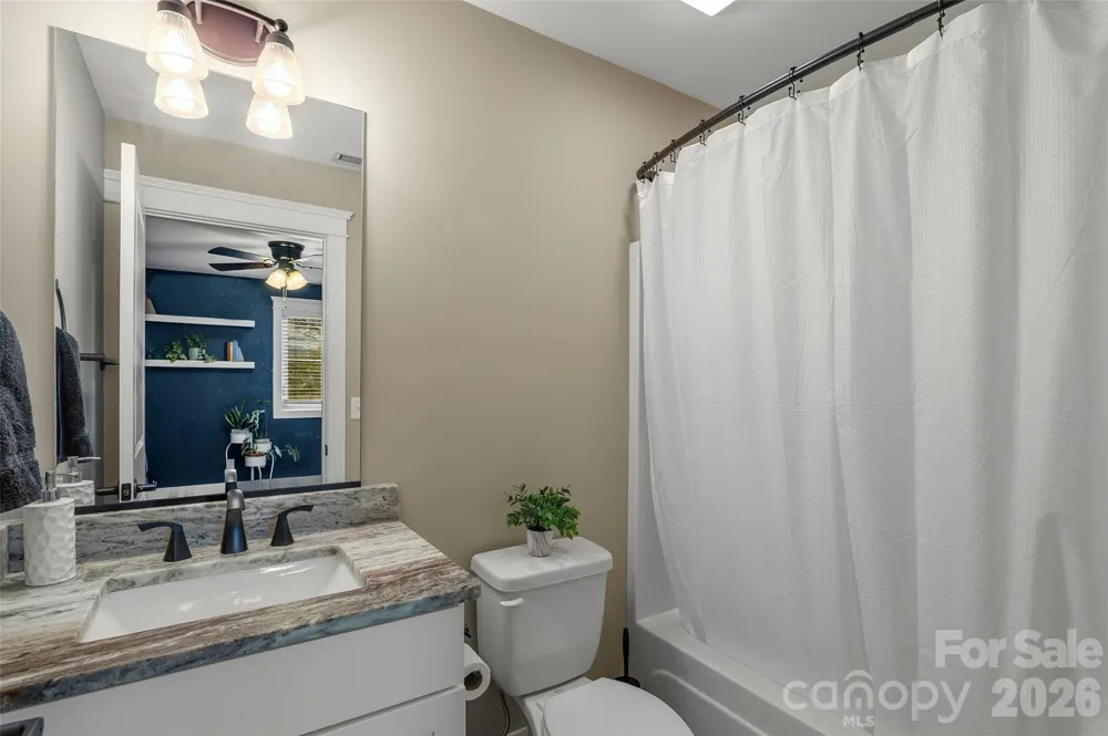 21 Wood Path Lane Arden, NC 28704