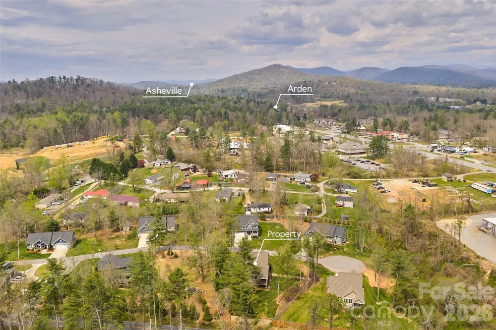 21 Wood Path Lane Arden, NC 28704