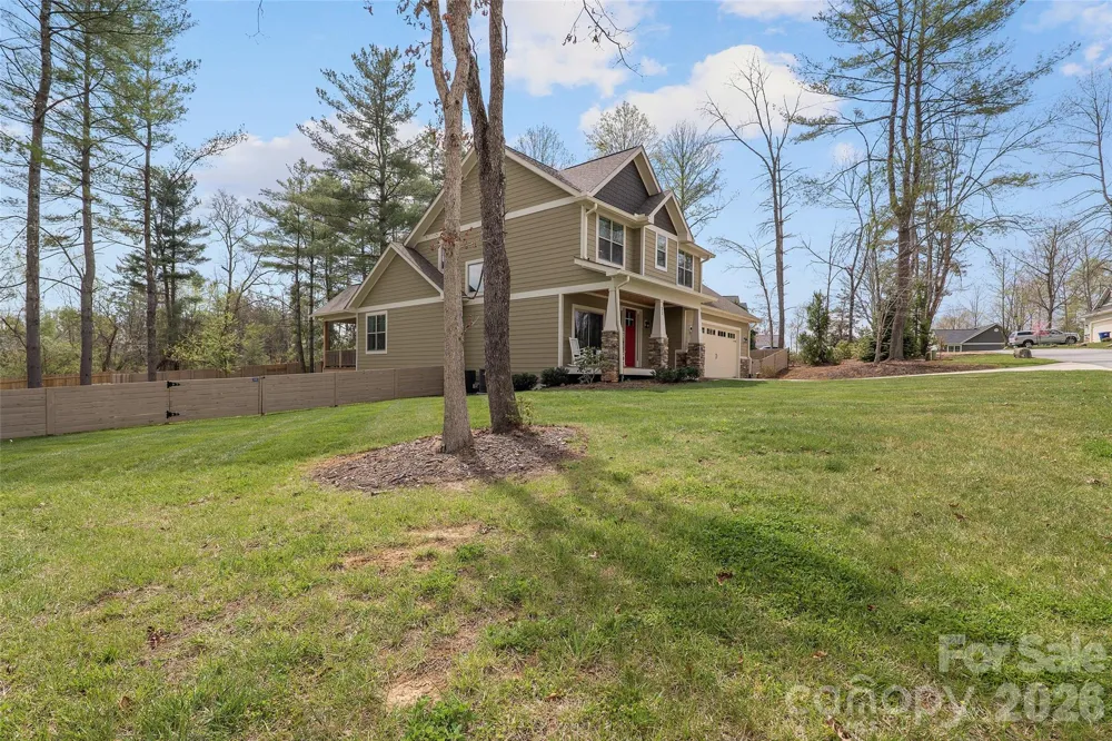 21 Wood Path Lane Arden, NC 28704