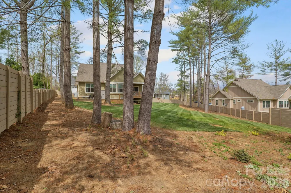 21 Wood Path Lane Arden, NC 28704