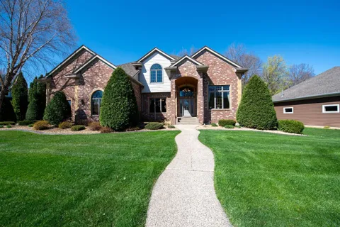 204 Woodhill Court