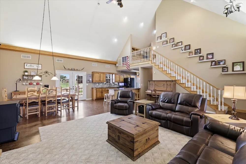 421 County Road 3342 Paradise, TX 76073