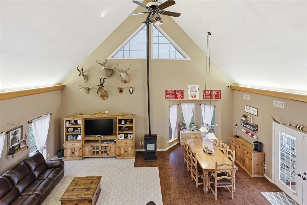 421 County Road 3342 Paradise, TX 76073