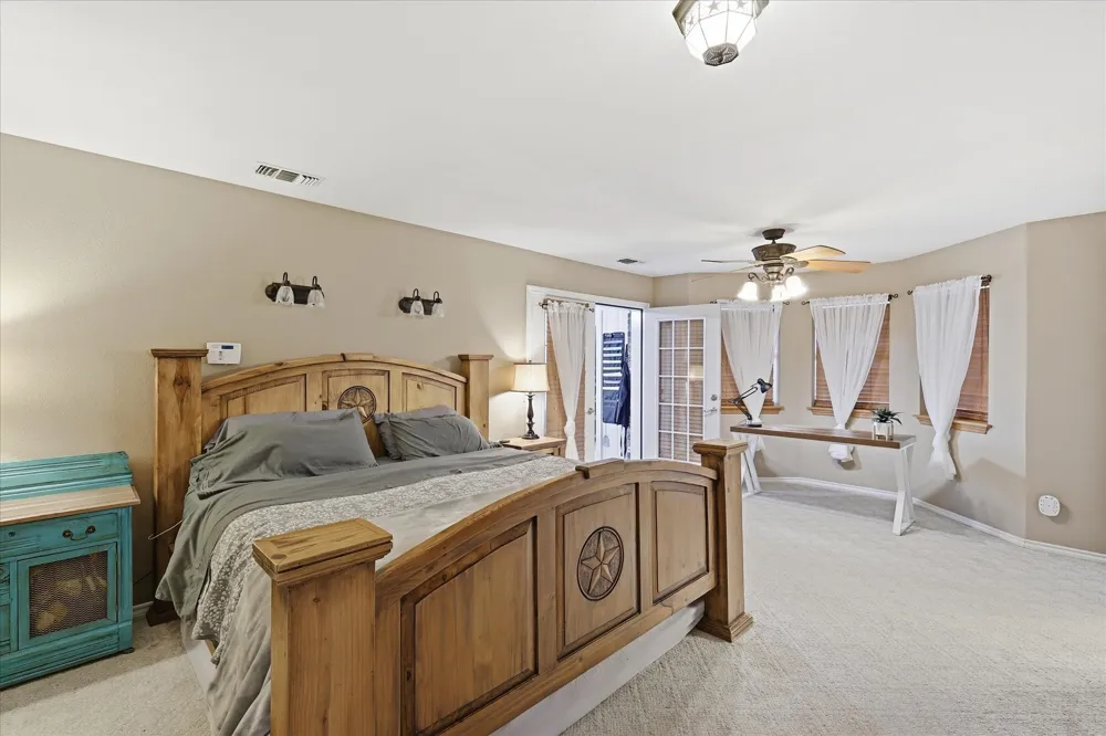421 County Road 3342 Paradise, TX 76073