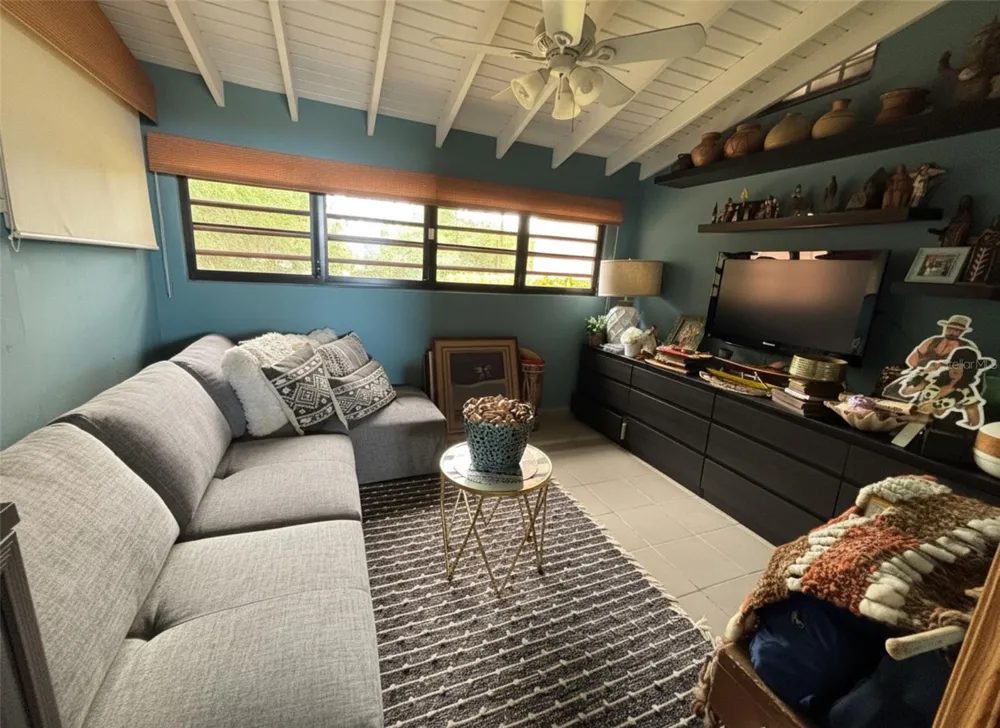 170 PALMAS  DRIVE DRIVE #B14 Humacao, PR 00791