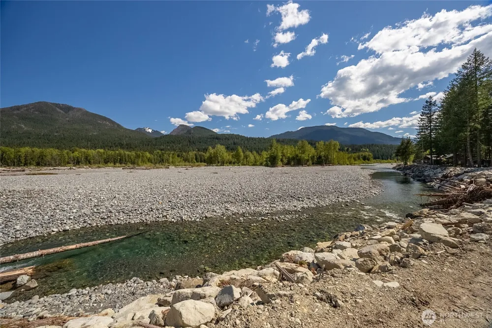 103 Maple Place Packwood, WA 98361