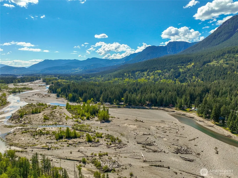 103 Maple Place Packwood, WA 98361