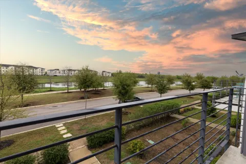 5501 Charles Merle Drive #20