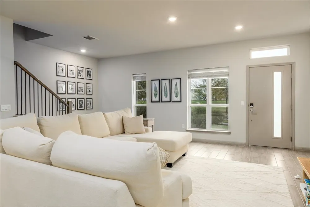5501 Charles Merle Drive #20 Austin, TX 78747