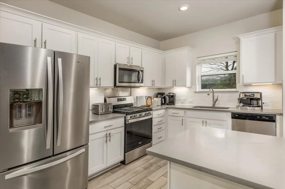 5501 Charles Merle Drive #20 Austin, TX 78747