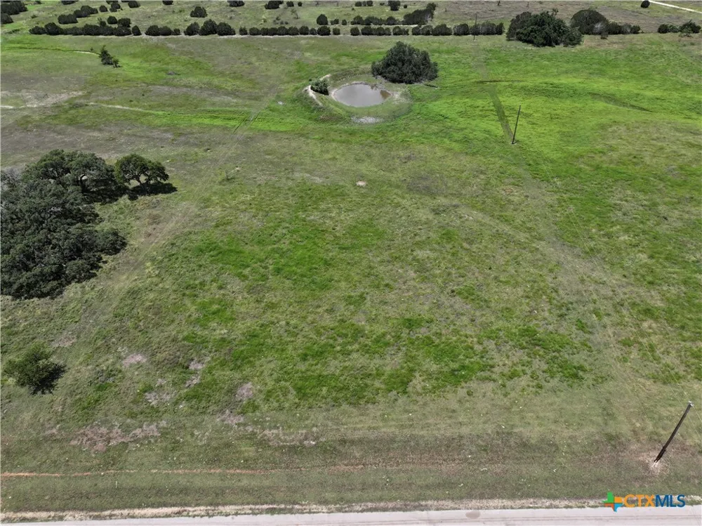 10 Floyd's Run Bertram, TX 78605