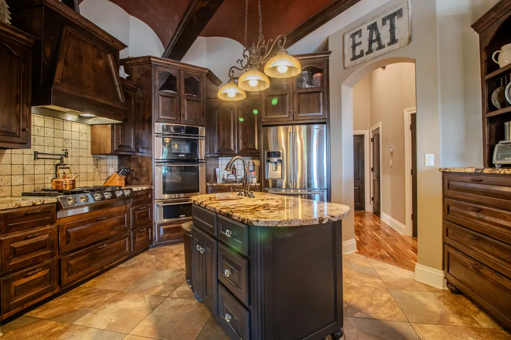 587 County Road 105 Hamilton, TX 76531