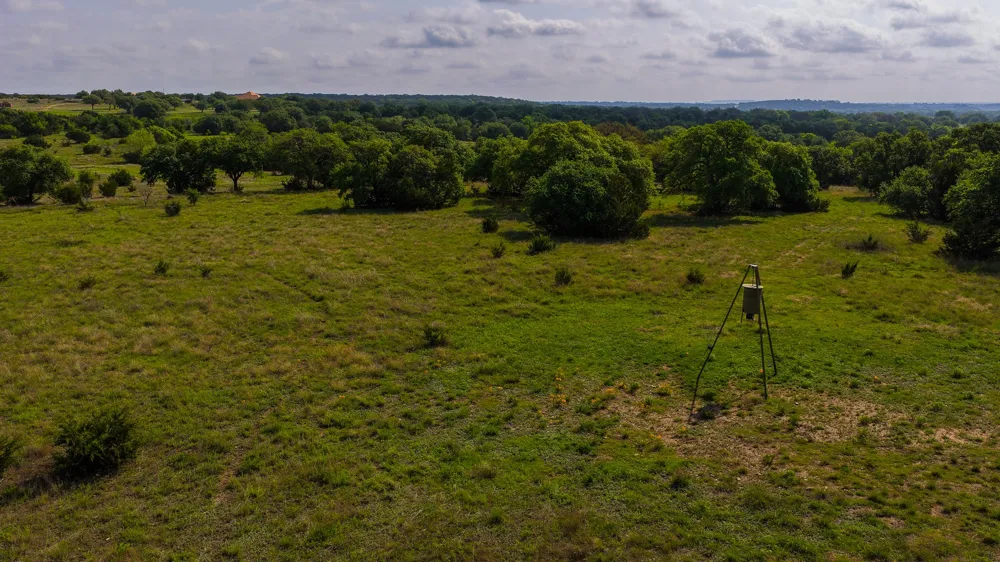 587 County Road 105 Hamilton, TX 76531