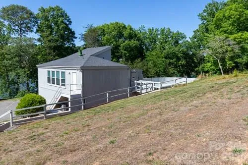 1050 21st Avenue Avenue NW #90 Hickory, NC 28604