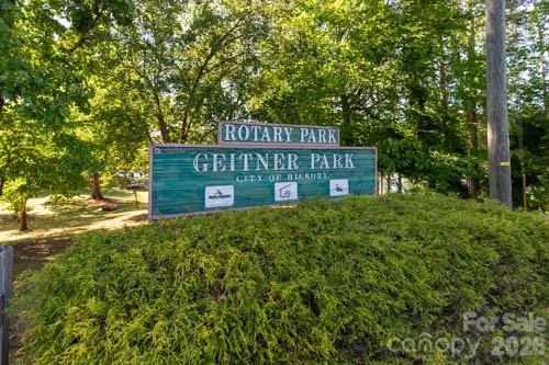 1050 21st Avenue Avenue NW #90 Hickory, NC 28604
