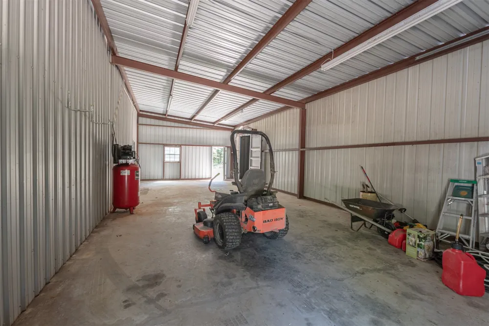 129 Rs County Road 2222 Emory, TX 75440