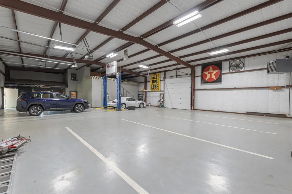 129 Rs County Road 2222 Emory, TX 75440