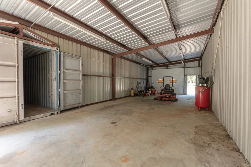 129 Rs County Road 2222 Emory, TX 75440