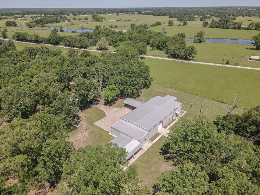 129 Rs County Road 2222 Emory, TX 75440