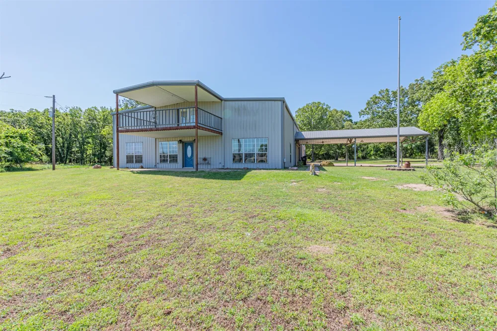 129 Rs County Road 2222 Emory, TX 75440