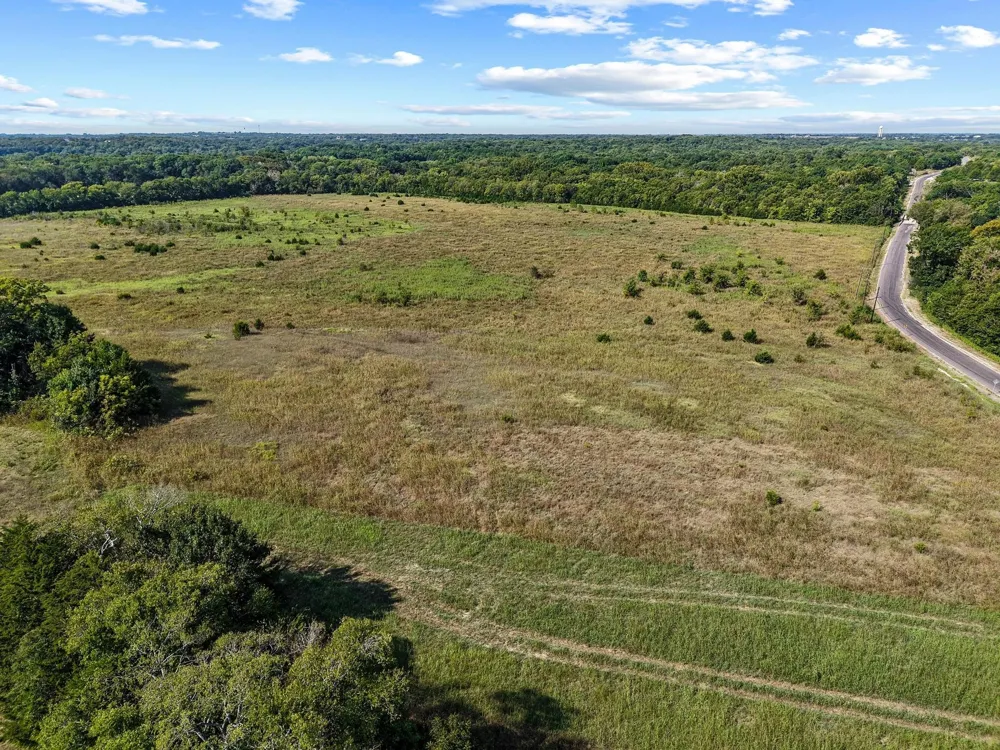 County Road 534 Whitewright, TX 75491