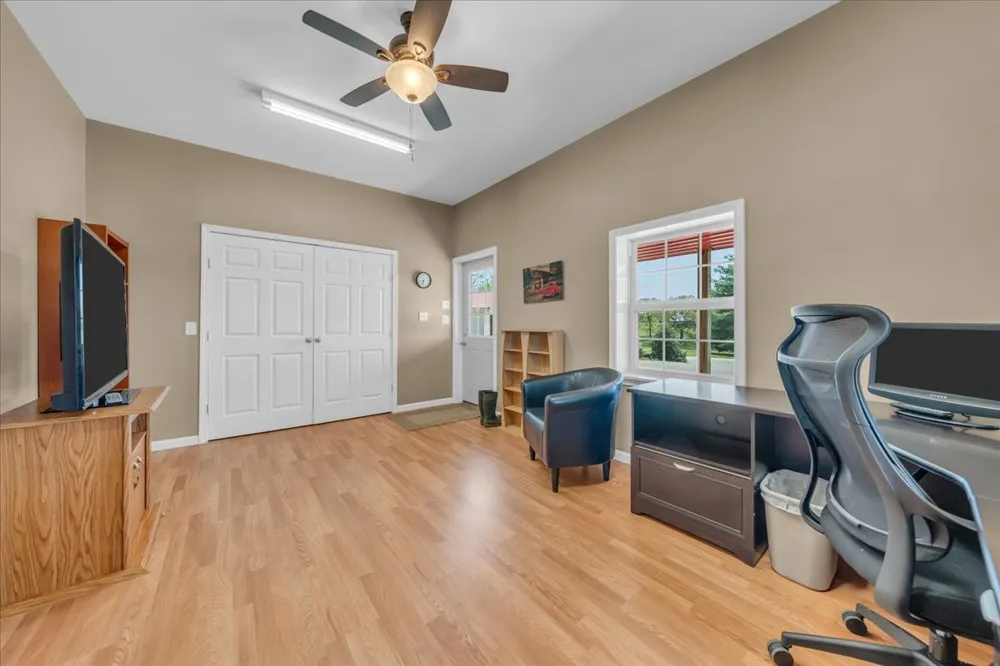 1435 Hennessee Bridge Rd Rock Island, TN 38581