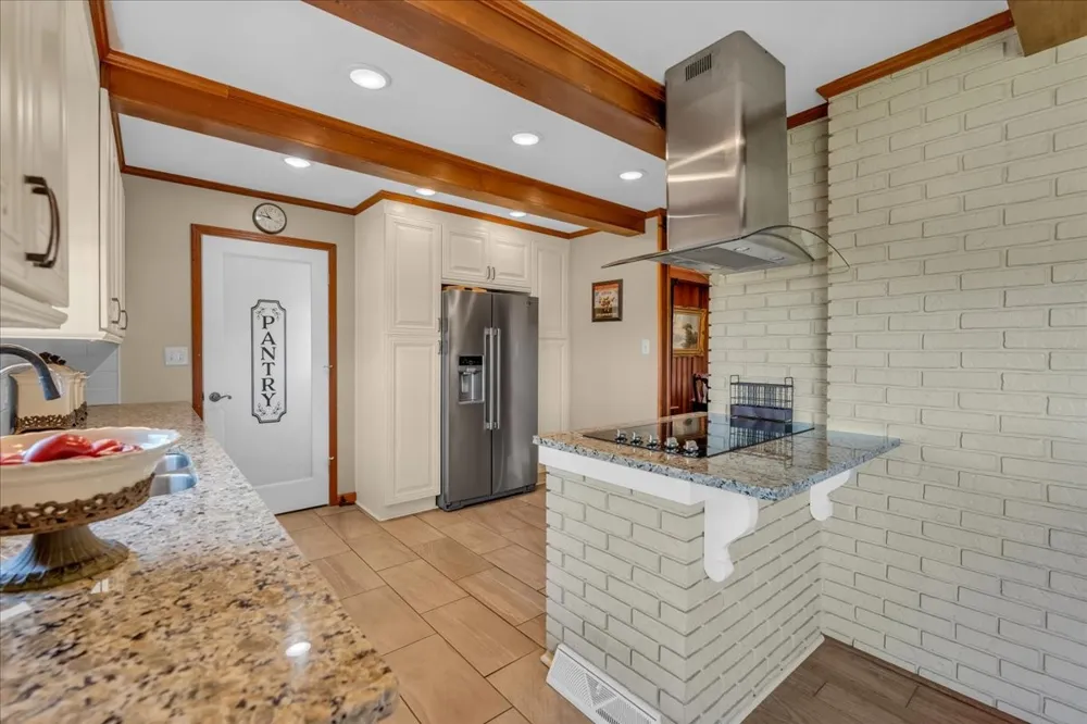1435 Hennessee Bridge Rd Rock Island, TN 38581