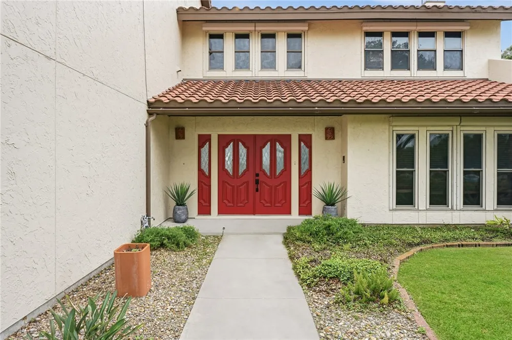 9255 County Road 2226 Taft, TX 78390