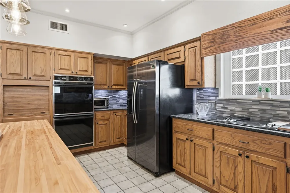 9255 County Road 2226 Taft, TX 78390