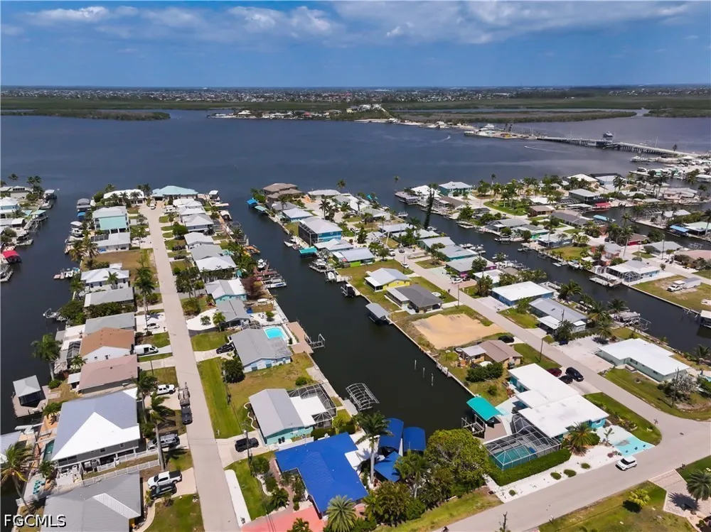 Bridgeview Street Matlacha, FL 33993