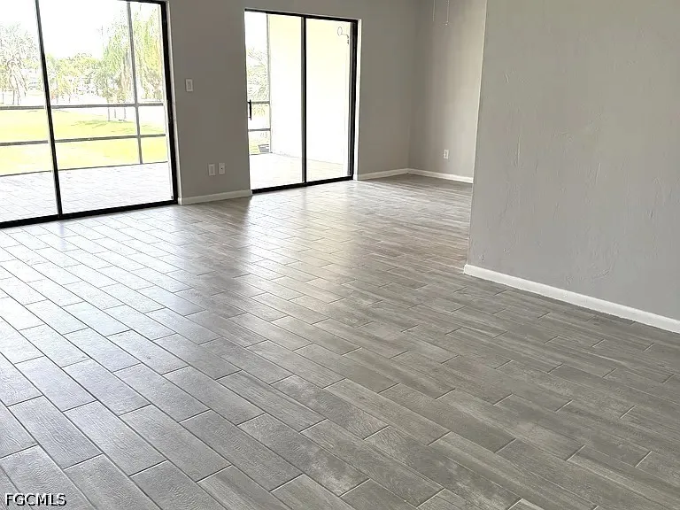 Orange Grove Boulevard #12 North Fort Myers, FL 33903