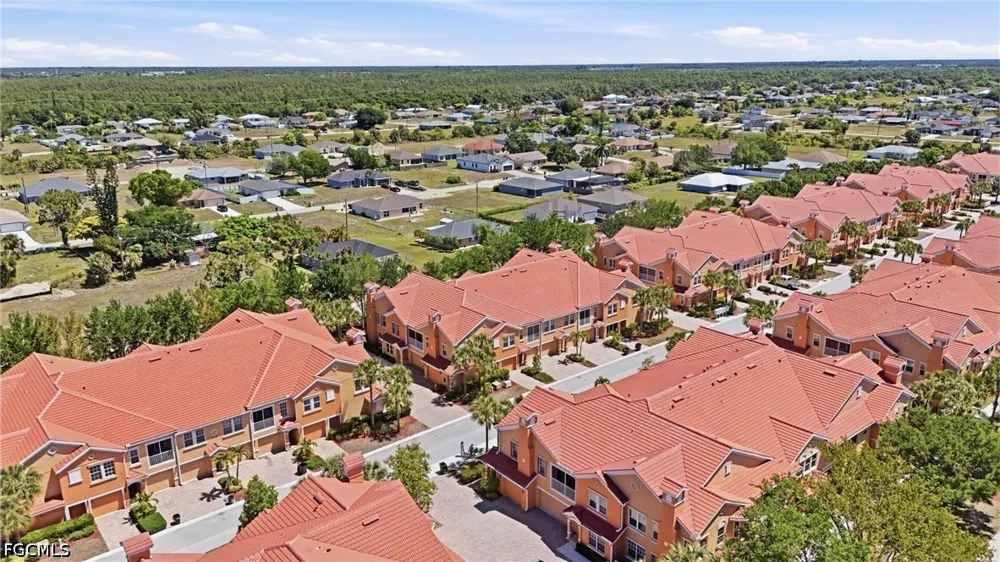 Concordia Lake Circle #2607 Cape Coral, FL 33909
