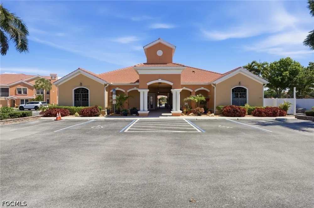 Concordia Lake Circle #2607 Cape Coral, FL 33909