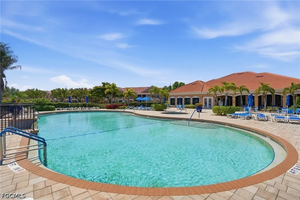 Concordia Lake Circle #2607 Cape Coral, FL 33909