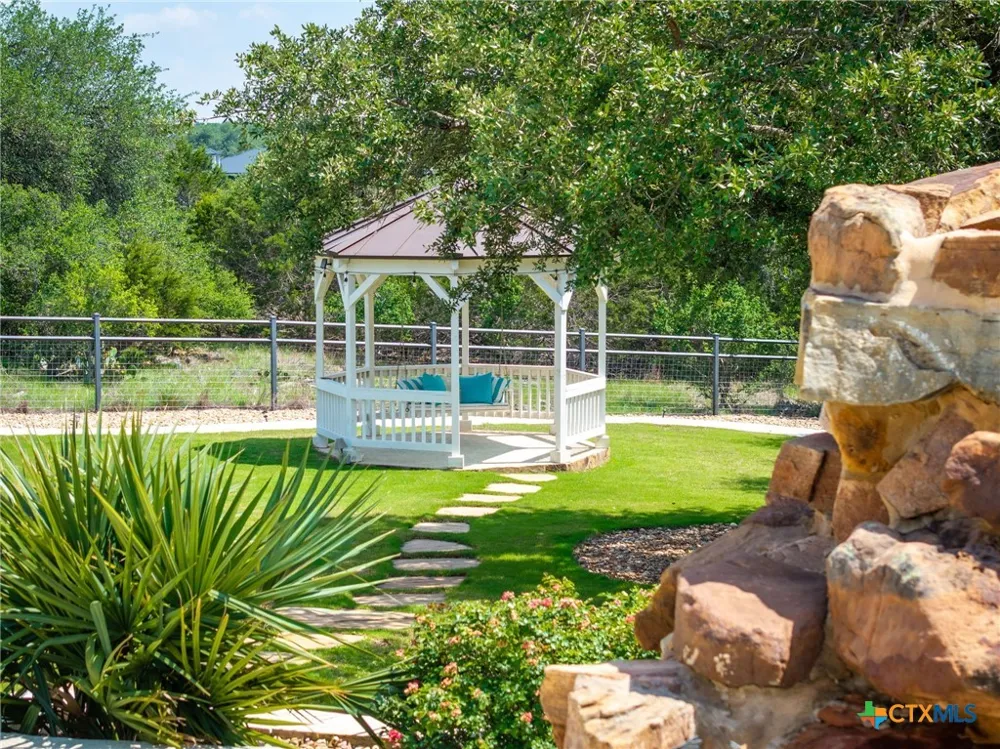 1344 Bordeaux Lane New Braunfels, TX 78132